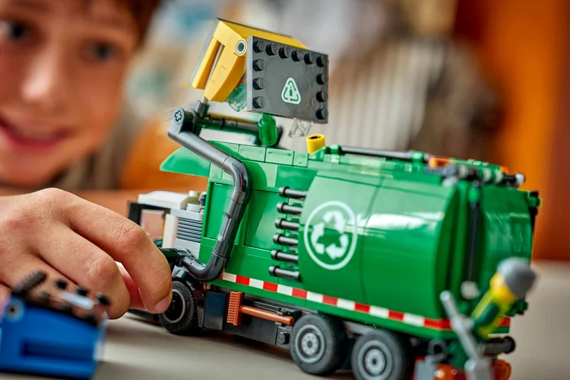 Recycling Truck - View 5