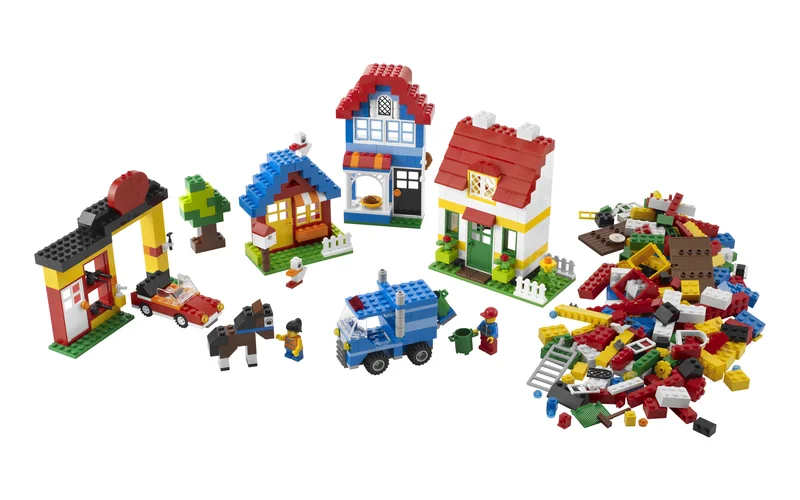 My First LEGO Town - View 3