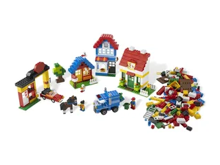 LEGO 6053-1 My First LEGO Town — 709 pieces, Make & Create theme