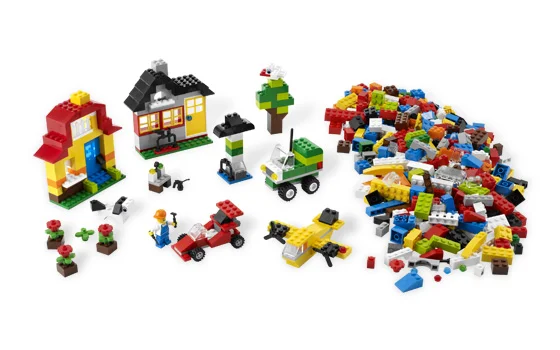 Build and Play - View 2