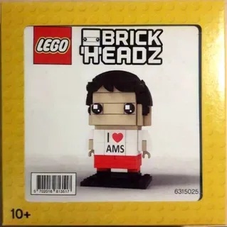 LEGO 6315025-1 Amsterdam Brickheadz — 110 pieces, released 2019