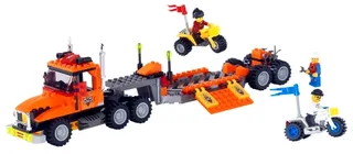LEGO 6739-1 Truck and Stunt Trikes — 218 pieces, released 2002