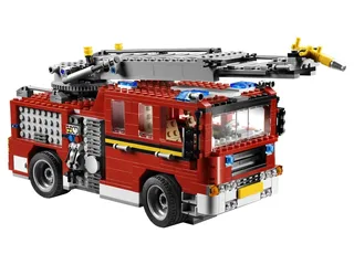 LEGO 6752-1 Fire Truck — 771 pieces, released 2009