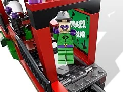 The Dynamic Duo Funhouse Escape - View 6