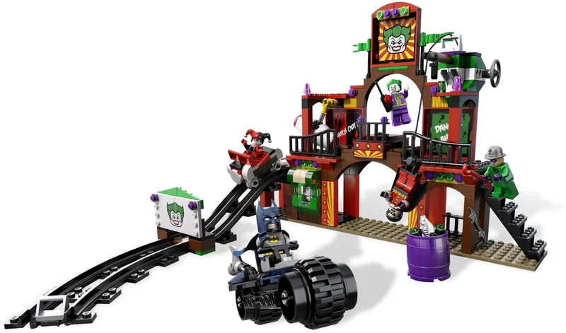 The Dynamic Duo Funhouse Escape - View 7