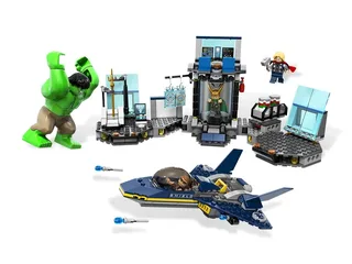 LEGO 6868-1 Hulk's Helicarrier Breakout — 390 pieces, Super Heroes Marvel theme