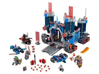 LEGO 70317-1 The Fortrex — 1140 pieces, Nexo Knights theme