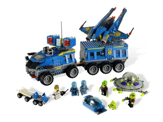 LEGO 7066-1 Earth Defense HQ — 879 pieces, Space theme