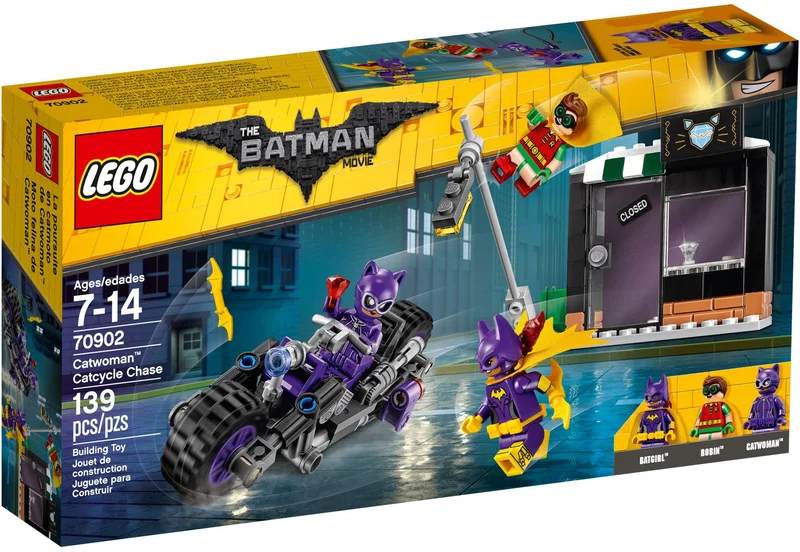 Catwoman Catcycle Chase - View 2