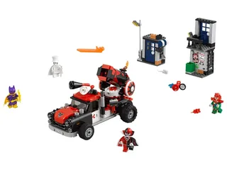 LEGO 70921-1 Harley Quinn Cannonball Attack — 425 pieces, Batman theme