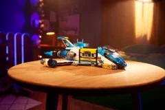 Mr. Oz's Space Bus - View 6