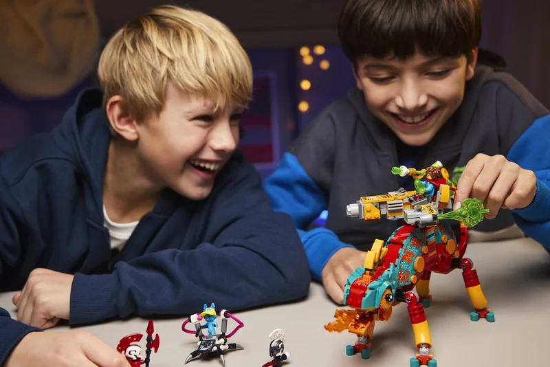 Mateo's Fire Chameleon - View 4