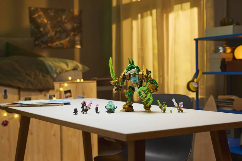 Fox Guardian Mech - View 8