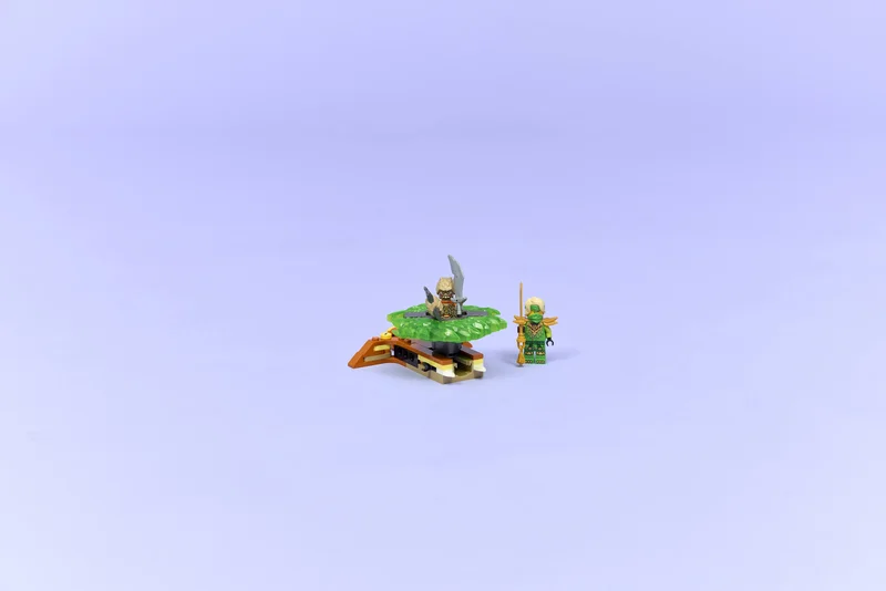 Lloyd vs. Earth Monster Spinner - View 2