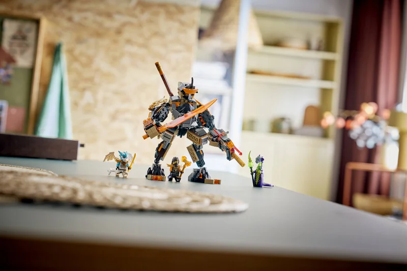 Cole's Mission Mech & Dragon Zane - View 6