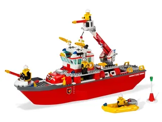 LEGO 7207-1 Fire Boat — 308 pieces, released 2010