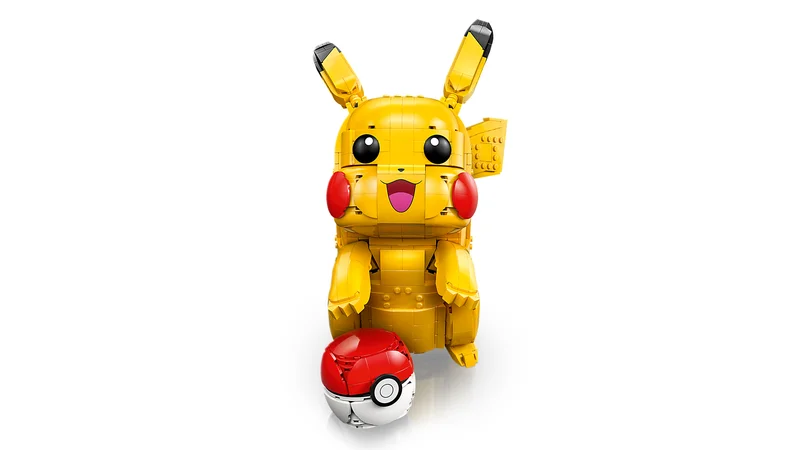 Pikachu and Poké Ball - View 4