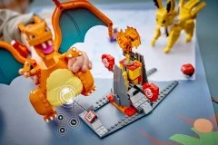 Charizard vs. Jolteon Ultimate Battle - View 6