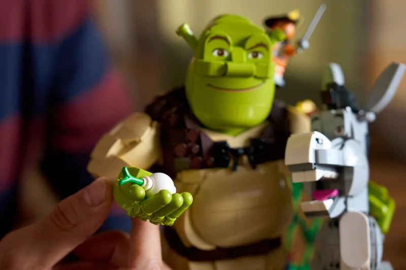 Shrek, Donkey & Puss in Boots - View 7