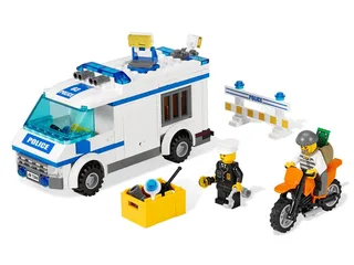 LEGO 7286-1 Prisoner Transport — 173 pieces, released 2011