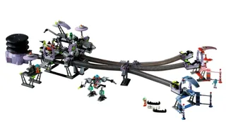 LEGO 7317-1 Aero Tube Hanger — 709 pieces, Space theme
