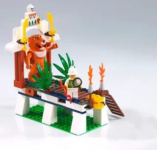 LEGO 7411-1 Tygurah's Roar — 97 pieces, Adventurers theme