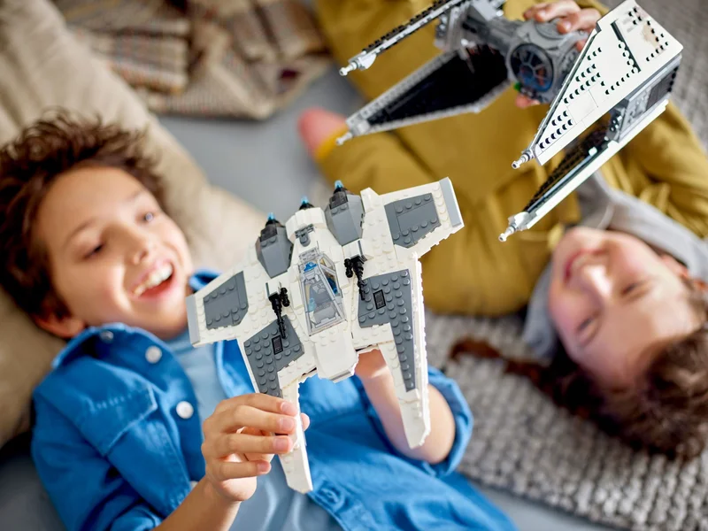 Mandalorian Fang Fighter vs. TIE Interceptor - View 7