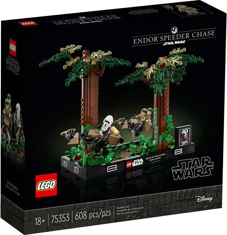 Endor Speeder Chase Diorama - View 2