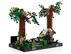 Endor Speeder Chase Diorama - View 3