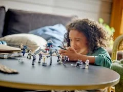 Clone Trooper & Battle Droid Battle Pack - View 8