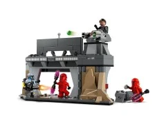 Paz Vizsla and Moff Gideon Battle - View 2