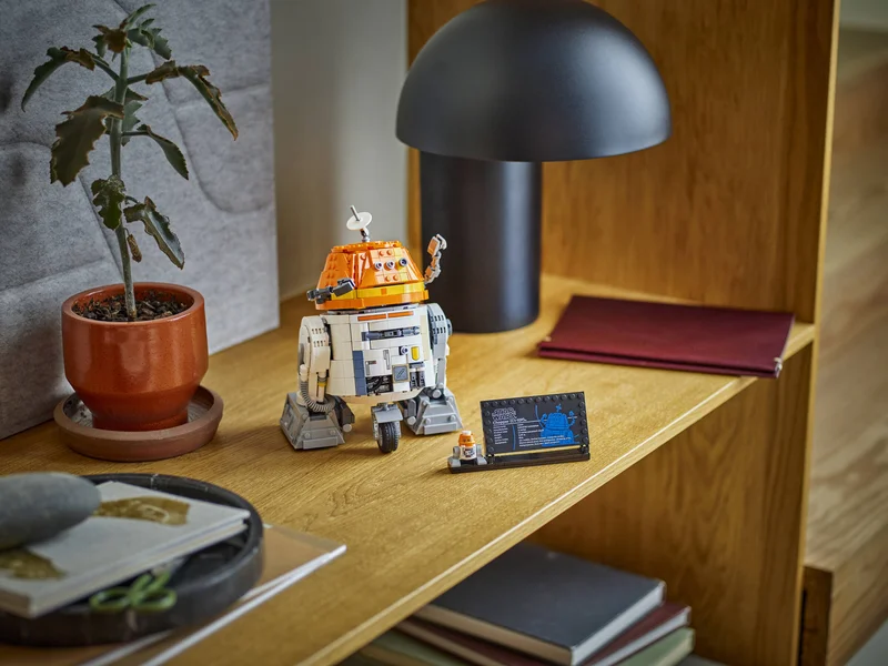 Chopper (C1-10P) Astromech Droid - View 6
