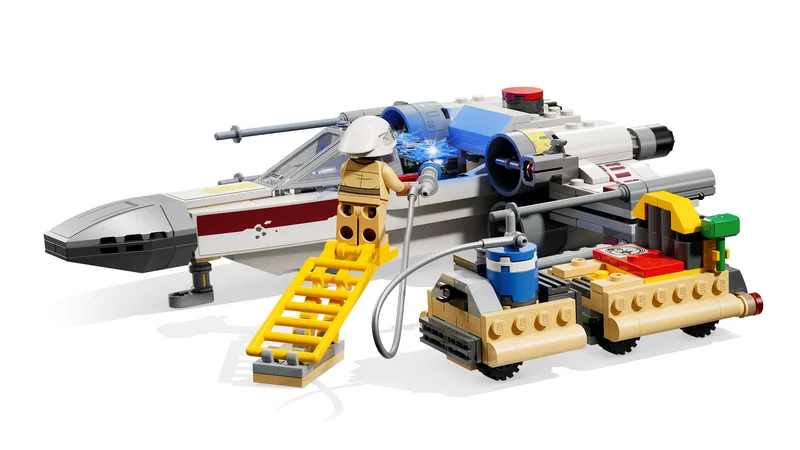 Luke's Red Five X-wing - View 9