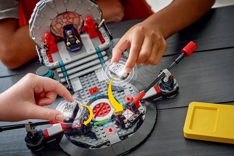 Throne Room Duel & A-Wing - View 7