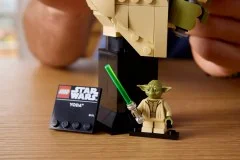 Yoda Bust - View 5
