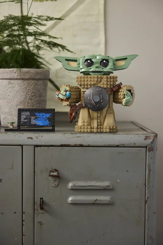 Grogu (Mandalorian Apprentice) - View 7
