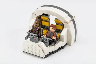 LEGO 75512-1 Millennium Falcon Cockpit — 203 pieces, released 2018