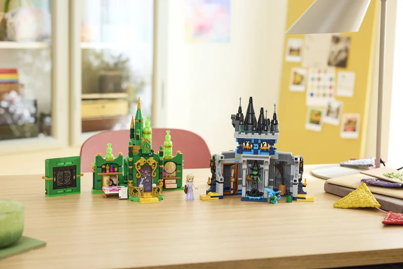 Emerald City & Kiamo Ko Castle - View 3