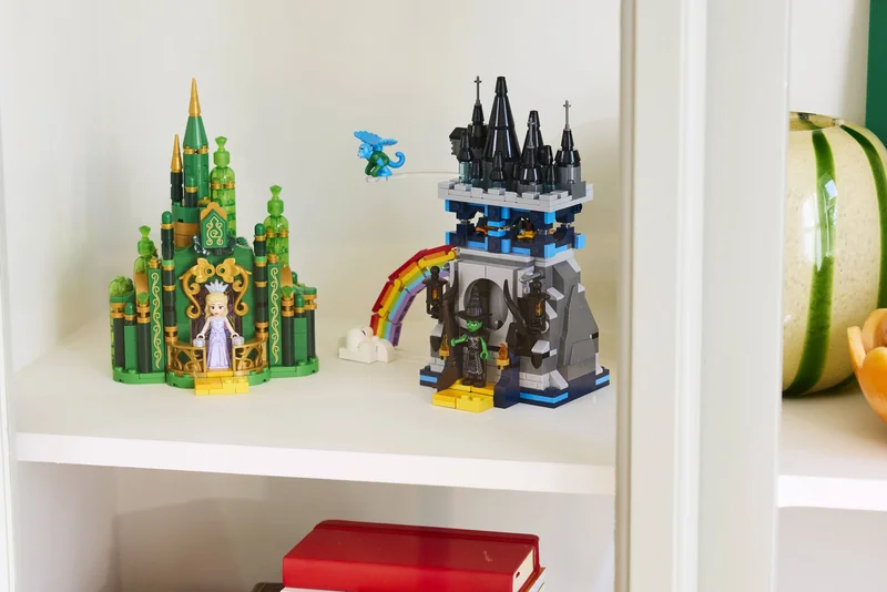 Emerald City & Kiamo Ko Castle - View 4