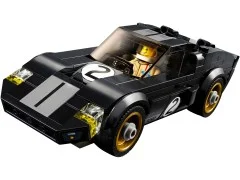 2016 Ford GT & 1966 Ford GT40 - View 4