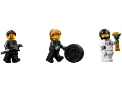 MERCEDES AMG PETRONAS Formula One Team - View 3