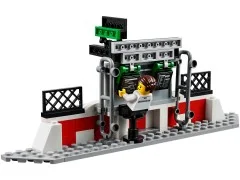 MERCEDES AMG PETRONAS Formula One Team - View 6