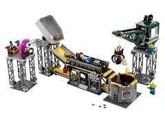 Trash Compactor Escape - View 3