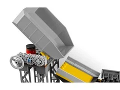 Trash Compactor Escape - View 8