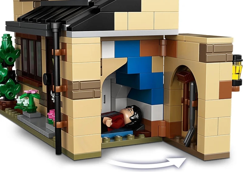 4 Privet Drive - View 7