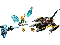 Arctic Batman vs. Mr. Freeze: Aquaman on Ice - View 3