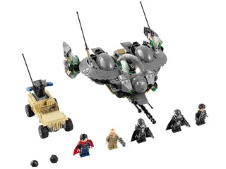 LEGO 76003-1 Superman: Battle of Smallville — 419 pieces, released 2013