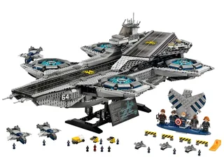 LEGO 76042-1 The SHIELD Helicarrier — 2996 pieces, released 2015