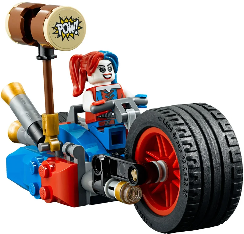 Batman: Gotham City Cycle Chase - View 8