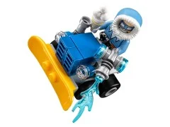 Mighty Micros: The Flash vs. Captain Cold - View 4